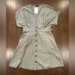 Quince Women's Sage Green Button-Front Mini Dress